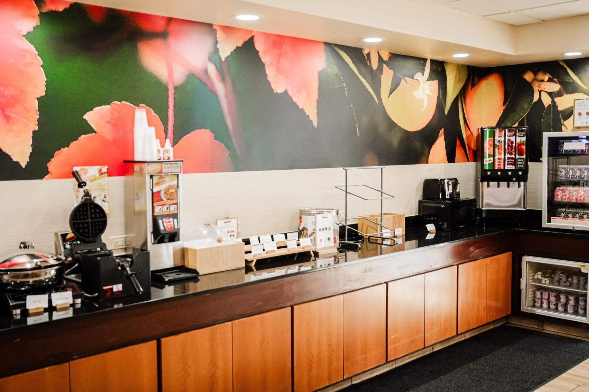 Fairfield By Marriott Russellville Bagian luar foto