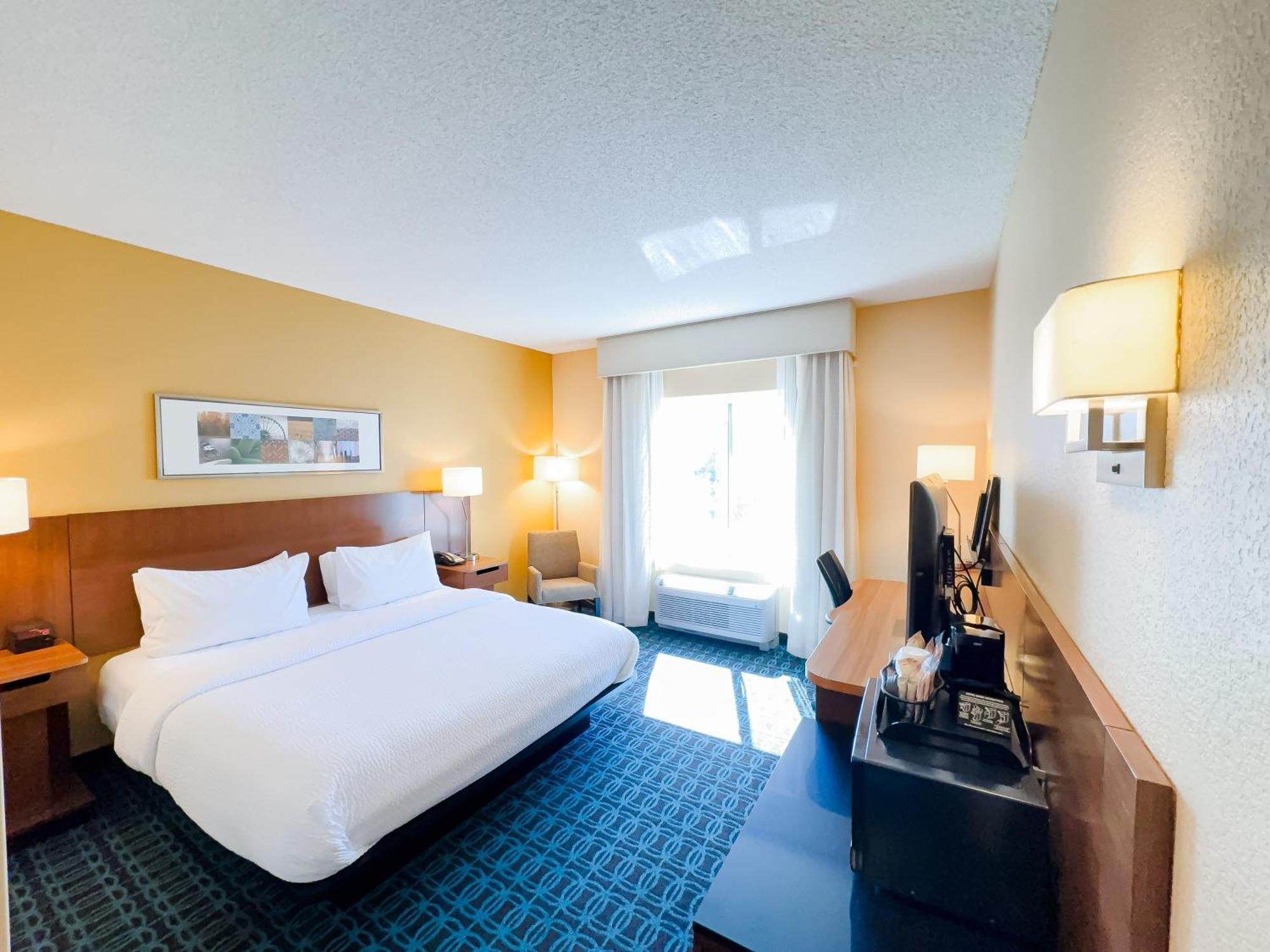 Fairfield By Marriott Russellville Bagian luar foto